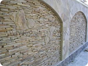 забор из камня